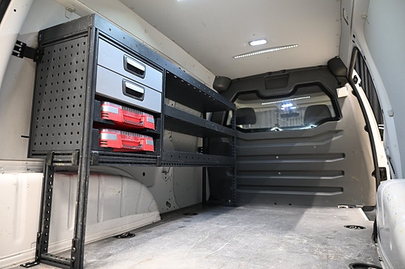 Volkswagen Caddy Maxi 7 of 30