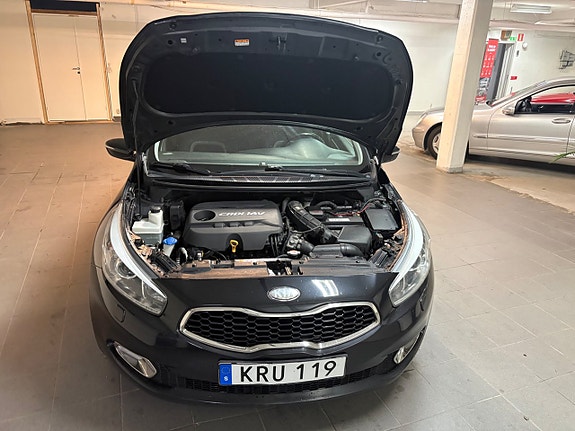 Kia Ceed 9 of 15
