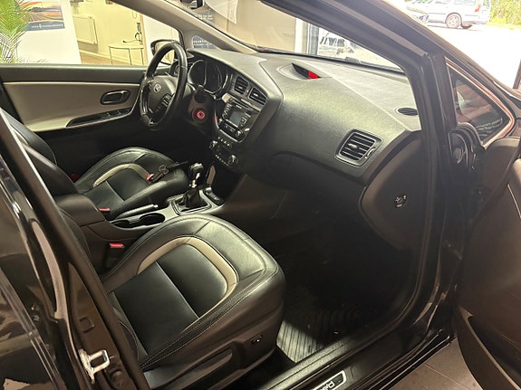 Kia Ceed 15 of 15