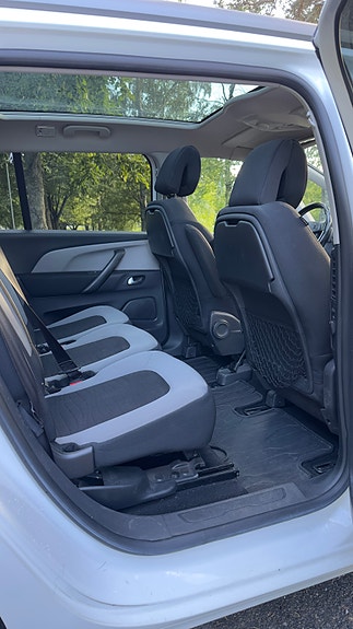 Citroen Grand C4 Picasso 9 of 15