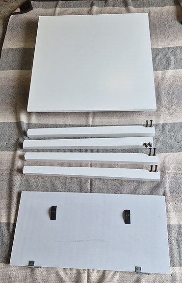 Product image 1 of 2