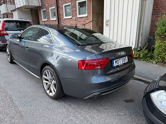 Audi A5 4 of 11