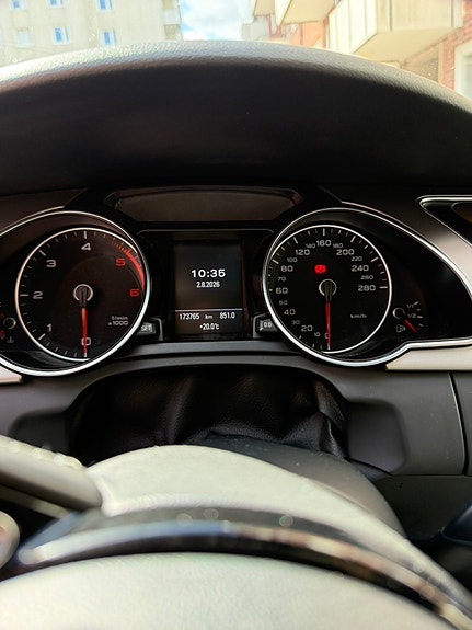 Audi A5 8 of 11