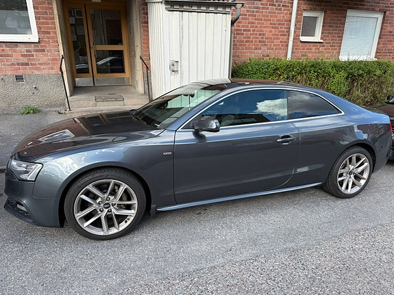 Audi A5 3 of 11