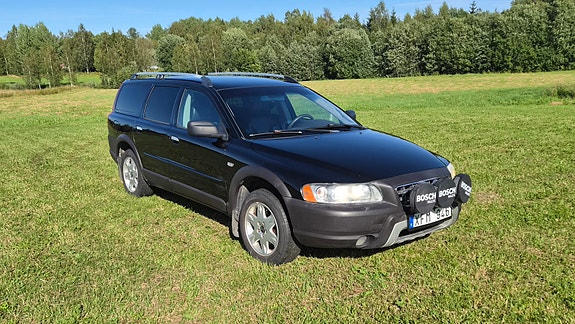 Volvo XC70 4 of 12