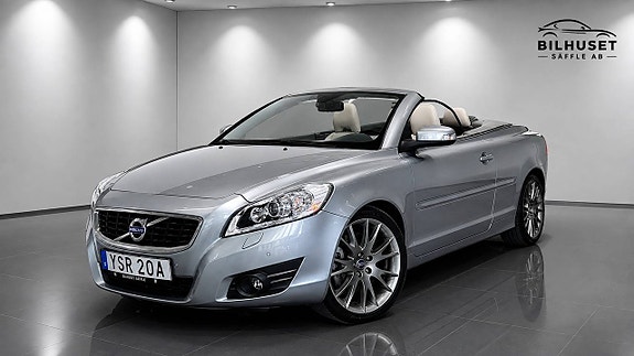 Volvo C70 3 of 5
