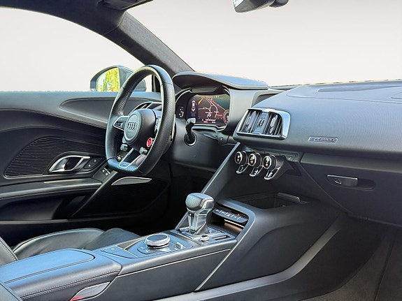 Audi R8 13 of 27