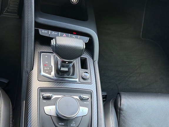 Audi R8 23 of 27