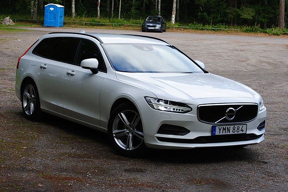 Volvo V90 30 of 30