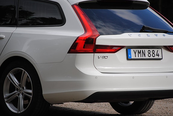 Volvo V90 14 of 30