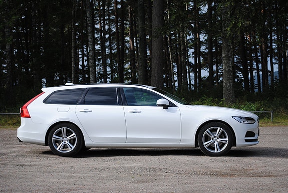 Volvo V90 9 of 30