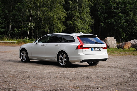 Volvo V90 15 of 30
