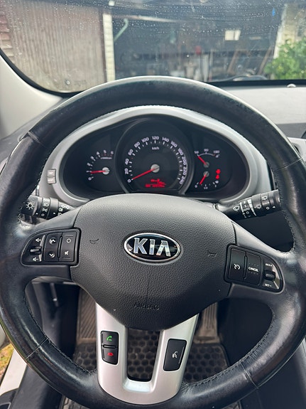 Kia Sportage 8 of 8