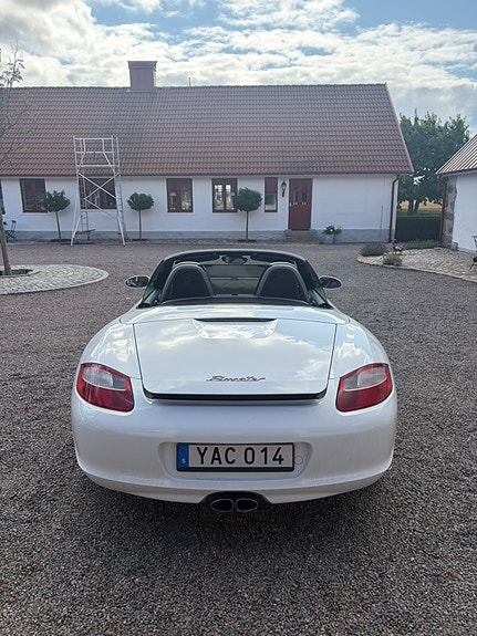 Porsche Boxster 3 of 8