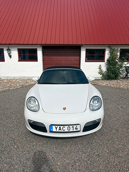 Porsche Boxster 4 of 8