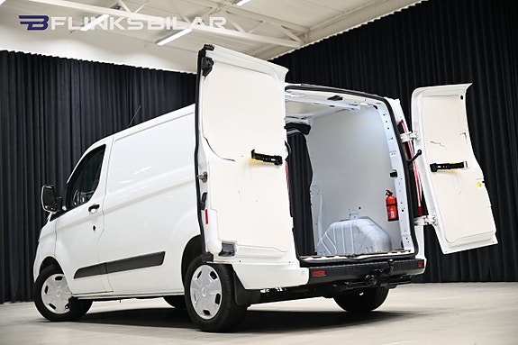 Ford Transit Custom 6 of 30
