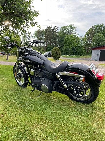 Harley-Davidson Street Bob 3 of 4