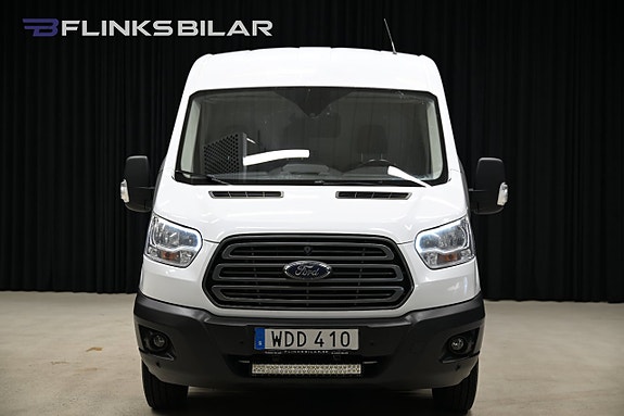 Ford Transit 10 of 22