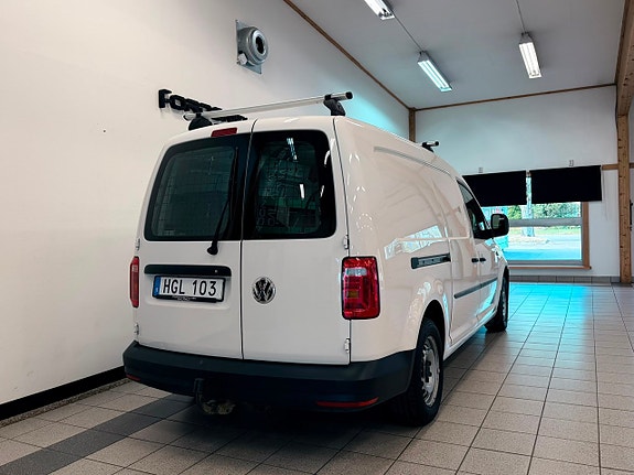 Volkswagen Caddy Maxi 8 of 17