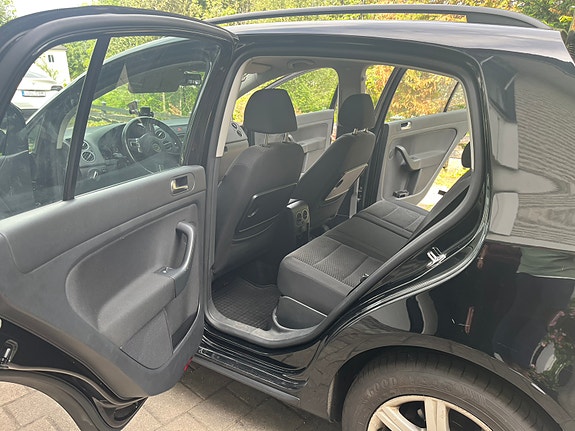 Volkswagen Golf Plus 3 of 6