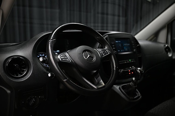 Mercedes-Benz Vito 110 25 of 27