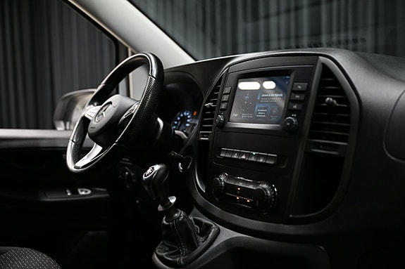 Mercedes-Benz Vito 110 27 of 27