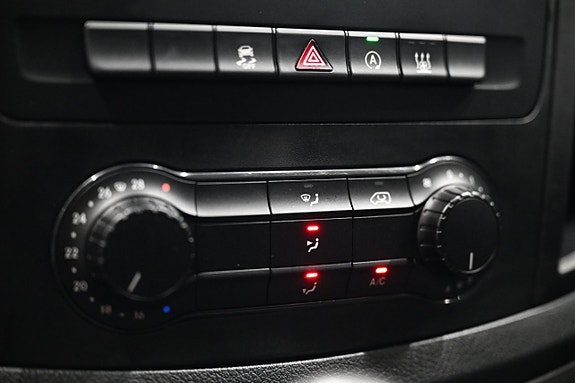 Mercedes-Benz Vito 110 15 of 27