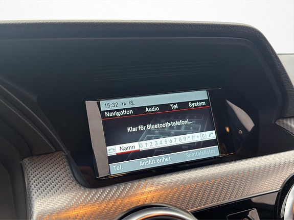 Mercedes-Benz GLK220 22 of 26
