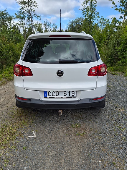 Volkswagen Tiguan 7 of 13