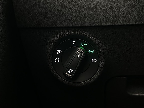 Skoda Karoq 26 of 30