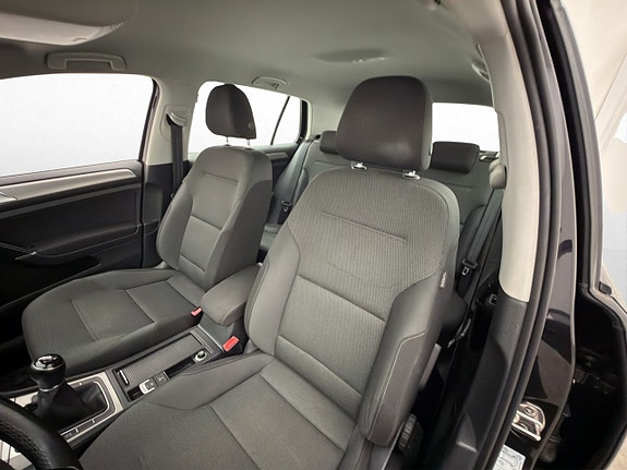 Volkswagen Golf I 21 of 25