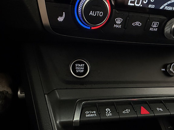 Audi Q3 30 of 30