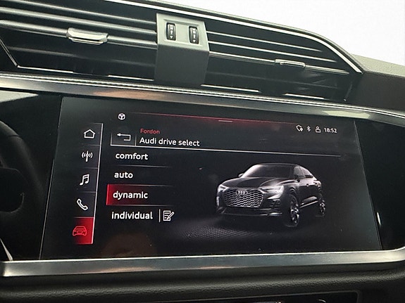 Audi Q3 22 of 30