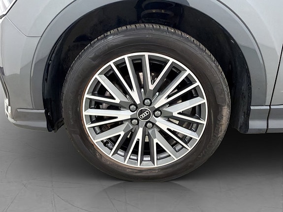 Audi Q3 10 of 30