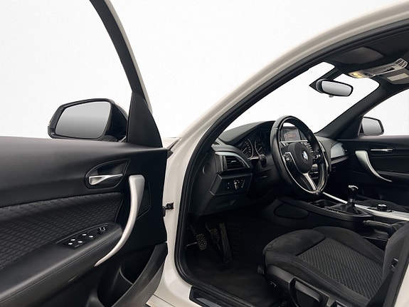 BMW 118i 20 of 30