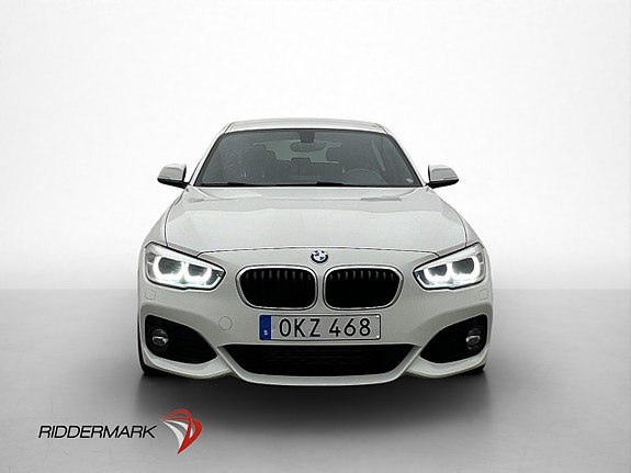BMW 118i 2 of 30