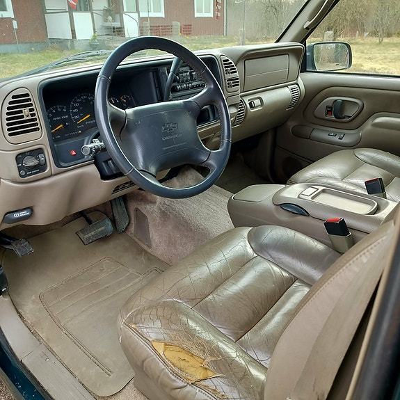 Chevrolet Tahoe 5 of 8