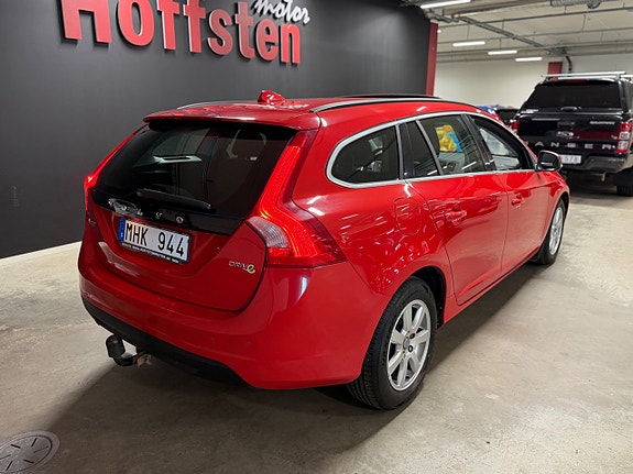 Volvo V60 3 of 18