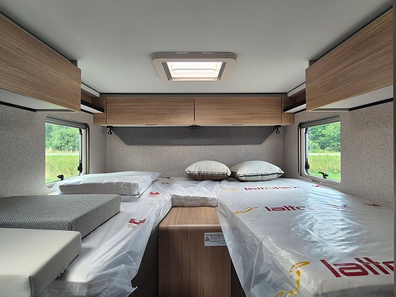 Hymer GT-S 685 Autarkie-Paket / 2 x AC / Dragkrok / Vinterpaket 5 of 14