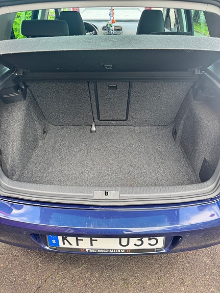 Volkswagen Golf VI 5 of 8