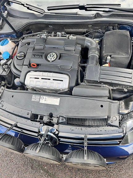 Volkswagen Golf VI 6 of 8