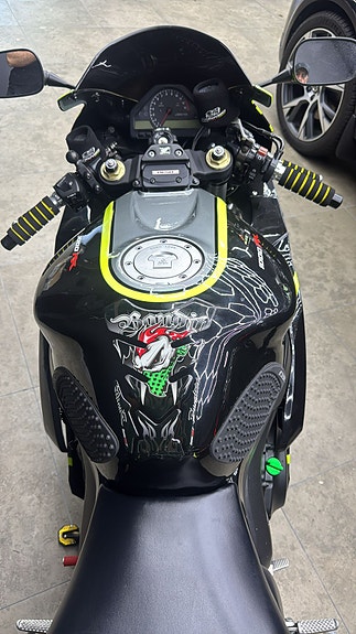 Honda CBR1000RR 3 of 4