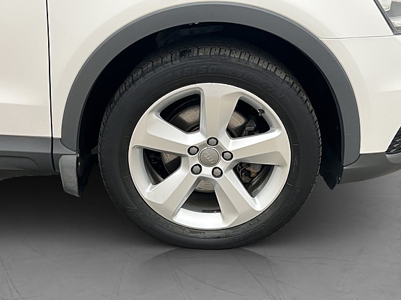 Audi Q3 13 of 29