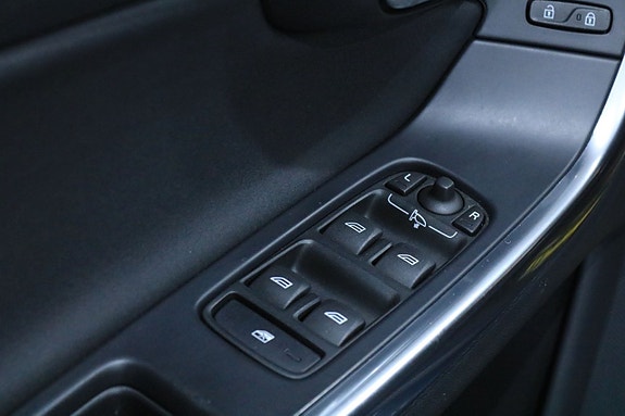 Volvo S60 15 of 23
