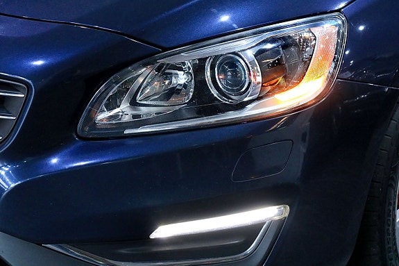 Volvo S60 19 of 23