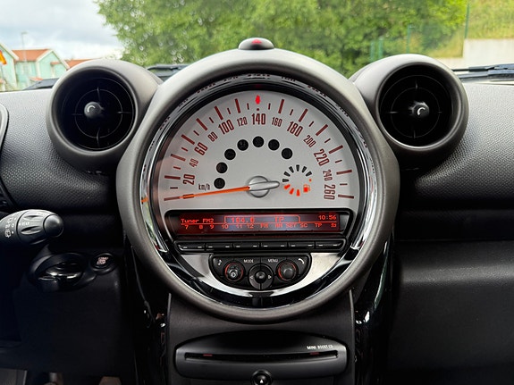 MINI Countryman Cooper D 12 of 17