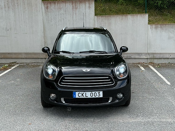 MINI Countryman Cooper D 4 of 17