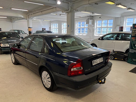 Volvo S80 5 of 10