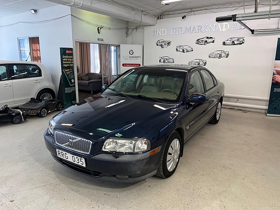 Volvo S80 3 of 10