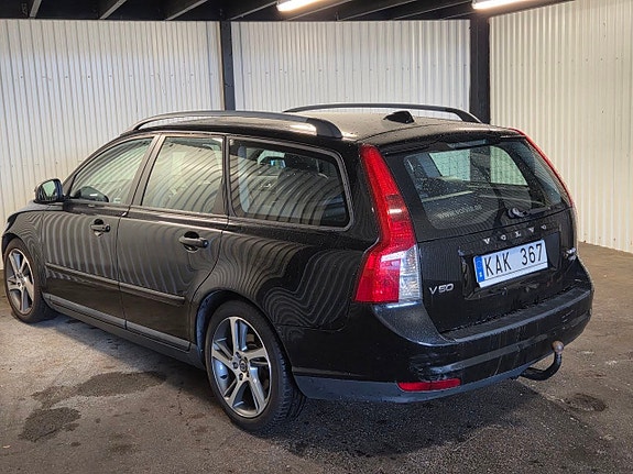 Volvo V50 4 of 8